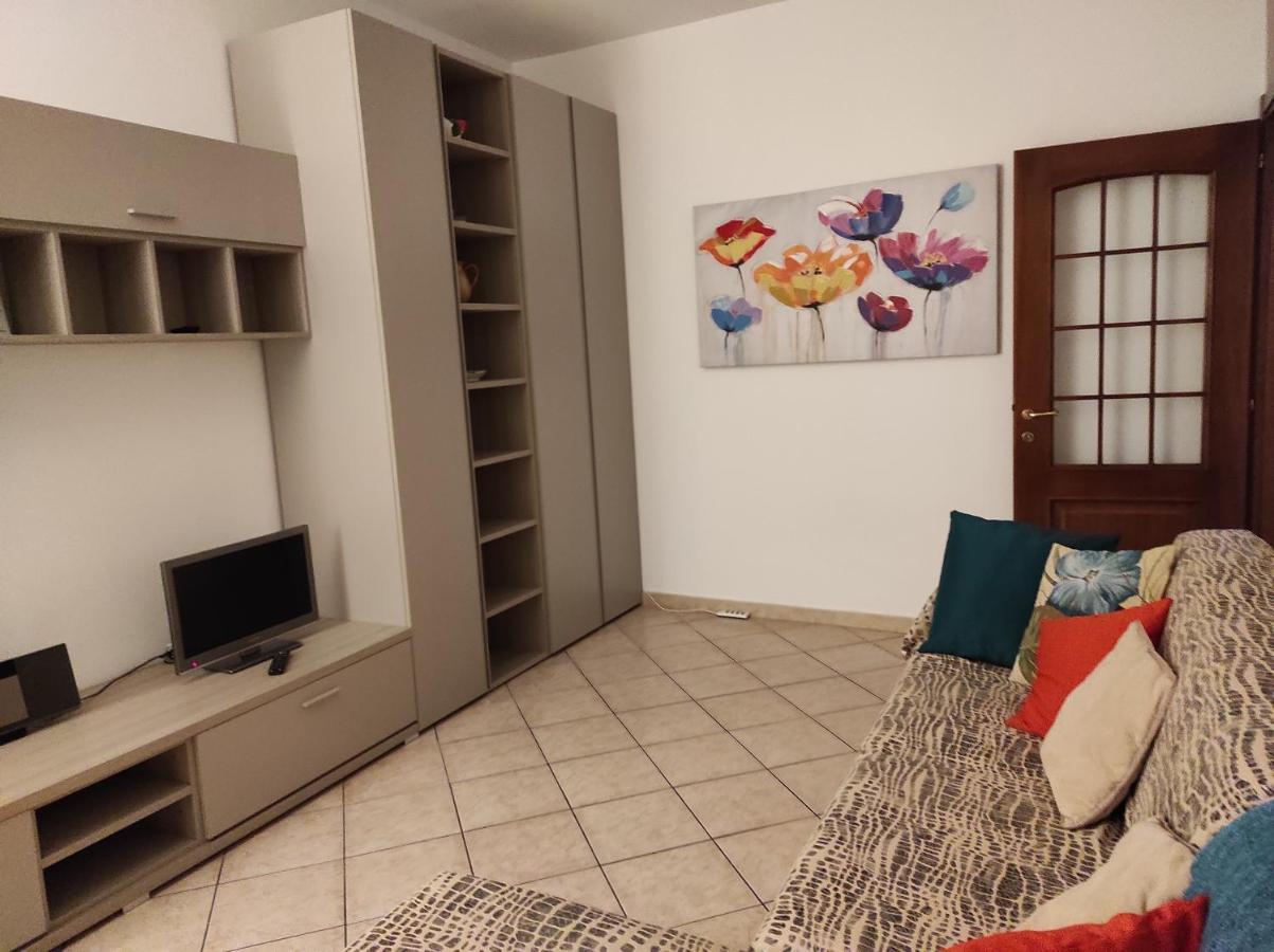 Appartamento Con Terrazzo A Gorgonzola Exterior foto