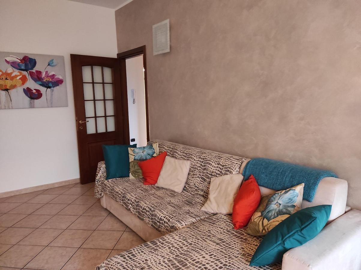 Appartamento Con Terrazzo A Gorgonzola Exterior foto